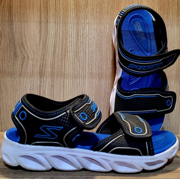 Sketchers Light Up Sandles, Blue, Size 3 - Picture 2 of 5